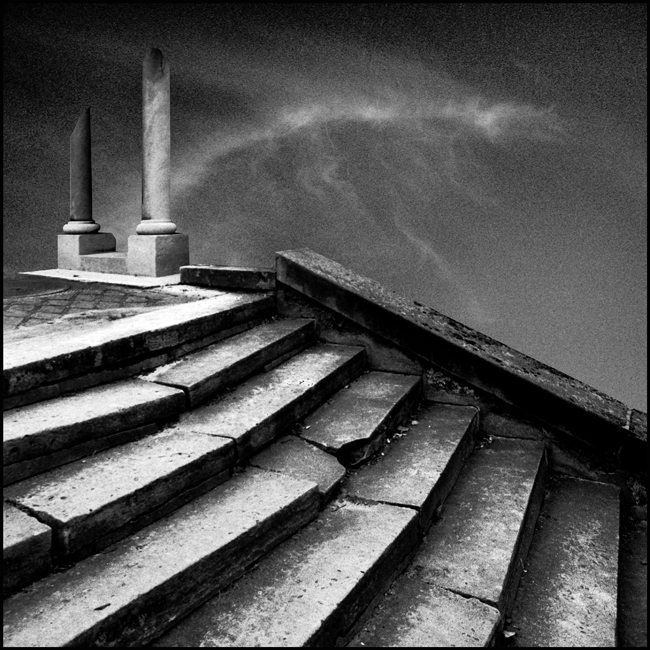 Stair with columns 1992